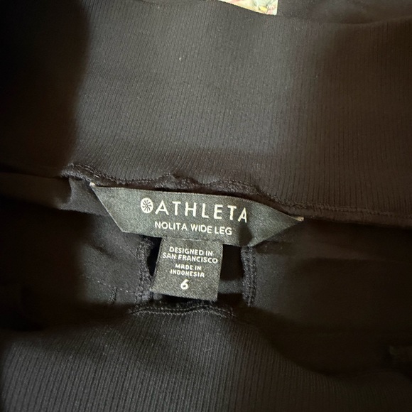Athleta Nolita Wide Leg Pants in Black: Size 6 - Picture 10 of 11